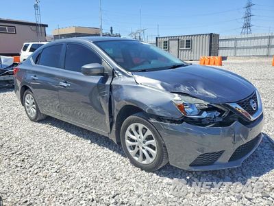 Czwarte zdjęcie samochodu z boku: 2018 NISSAN SENTRA SV VIN:3N1AB7AP1JL621273 - miniatura