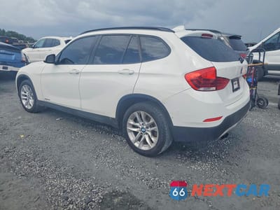 Drugie zdjęcie samochodu z przodu: 2015 BMW X1 XDRIVE28I VIN:WBAVL1C56FVY28752 - miniatura