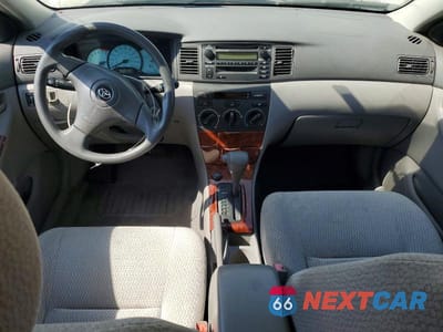 Zdjęcie 8 z 12 samochodu: 2003 TOYOTA COROLLA LE VIN:JTDBR32E030026997 - miniatura