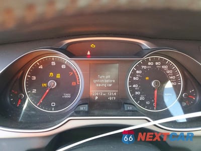 Zdjęcie 9 z 13 samochodu: 2014 AUDI A4 PREMIUM VIN:WAUAFAFL2EN004794 - miniatura