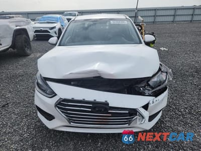 Piąte zdjęcie samochodu w środku: 2020 HYUNDAI ACCENT SE VIN:3KPC24A62LE105104 - miniatura