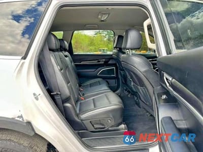 Piąte zdjęcie samochodu w środku: 2023 KIA TELLURIDE LX VIN:5XYP2DGC8PG353106 - miniatura