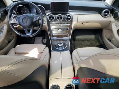 Zdjęcie 8 z 12 samochodu: 2017 MERCEDES-BENZ C 300 4MATIC VIN:55SWF4KB6HU210712 - miniatura