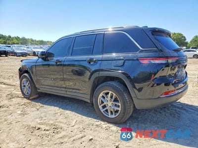 Drugie zdjęcie samochodu z przodu: 2024 JEEP GRAND CHEROKEE LAREDO VIN:1C4RJHAG5RC252837 - miniatura