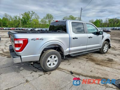 Trzecie zdjęcie samochodu z tyłu: 2022 FORD F150 SUPERCREW VIN:1FTFW1E54NKF26128 - miniatura