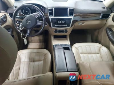 Zdjęcie 8 z 13 samochodu: 2016 MERCEDES-BENZ GL 450 4MATIC VIN:4JGDF6EE8GA640223 - miniatura