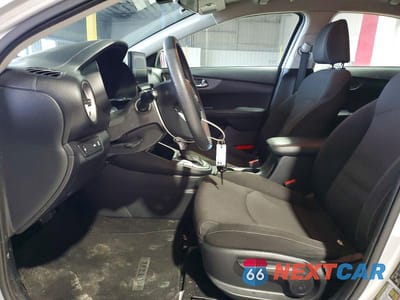 Zdjęcie 7 z 12 samochodu: 2021 KIA FORTE LXS VIN:3KPF24AD6ME269632 - miniatura