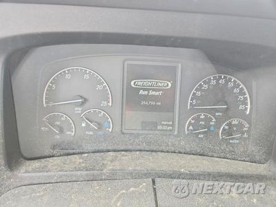 Zdjęcie 8 z 10 samochodu: 2025 FREIGHTLINER CASCADIA 126 SEMI TRUCK VIN:3AKJHHDR2SSWB1145 - miniatura