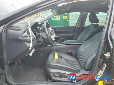 Zdjęcie 7 z 13 samochodu: 2019 TOYOTA CAMRY SE VIN:4T1B11HK2KU268573 - miniatura