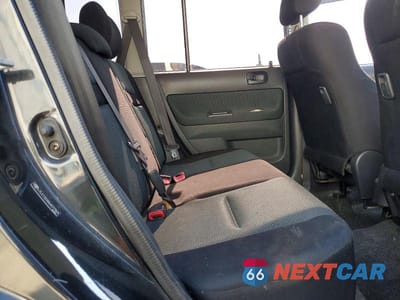 Zdjęcie 11 z 14 samochodu: 2006 TOYOTA SCION XB VIN:JTLKT324864077965 - miniatura
