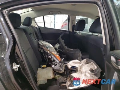 Zdjęcie 10 z 12 samochodu: 2012 MAZDA 3 I VIN:JM1BL1V76C1552824 - miniatura