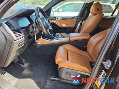 Zdjęcie 7 z 12 samochodu: 2019 BMW X5 XDRIVE40I VIN:5UXCR6C5XKLL10024 - miniatura