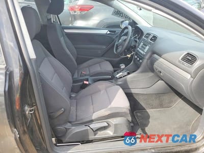 Zdjęcie 10 z 12 samochodu: 2010 VOLKSWAGEN GOLF VIN:WVWBB7AJXAW304759 - miniatura