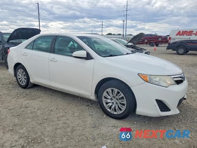 Czwarte zdjęcie samochodu z boku: 2013 TOYOTA CAMRY HYBRID LE VIN:4T1BD1FK8DU081190 - miniatura
