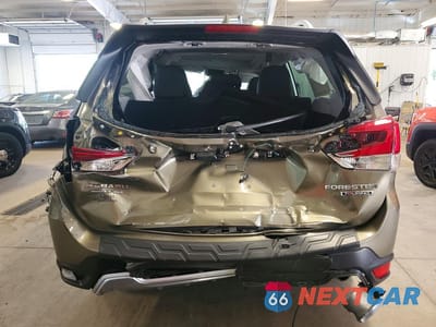 Zdjęcie 6 z 14 samochodu: 2023 SUBARU FORESTER TOURING VIN:JF2SKARC0PH499790 - miniatura