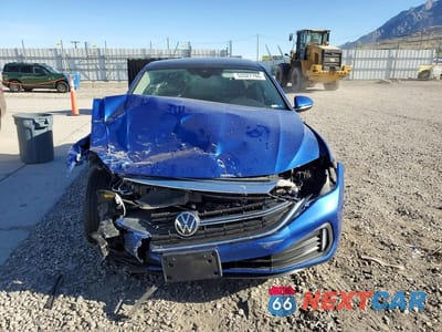 Piąte zdjęcie samochodu w środku: 2024 VOLKSWAGEN JETTA SEL VIN:3VWGM7BU9RM014935 - miniatura