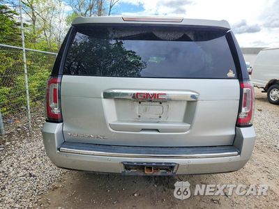 Zdjęcie 6 z 14 samochodu: 2017 GMC YUKON XL DENALI VIN:1GKS2HKJ9HR215184 - miniatura