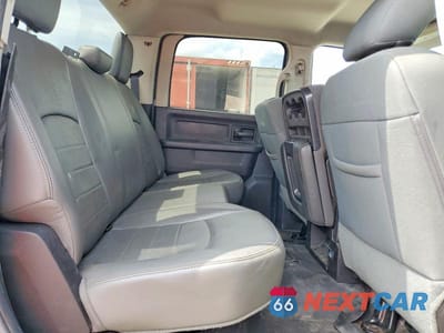 Zdjęcie 10 z 12 samochodu: 2016 RAM 2500 ST VIN:3C6TR5CT3GG258273 - miniatura