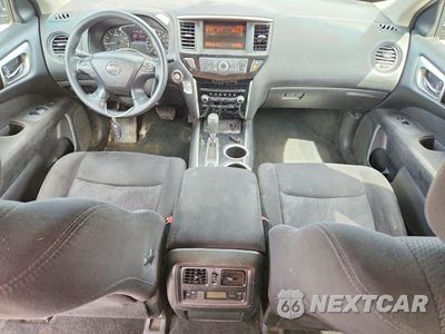 Zdjęcie 8 z 13 samochodu: 2016 NISSAN PATHFINDER S VIN:5N1AR2MM2GC605757 - miniatura