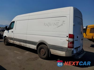 Drugie zdjęcie samochodu z przodu: 2013 MERCEDES-BENZ SPRINTER 2500 VIN:WD3PE8CC6D5754642 - miniatura