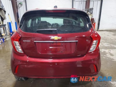 Piąte zdjęcie samochodu w środku: 2022 CHEVROLET SPARK 2LT VIN:KL8CF6SA3NC020990 - miniatura