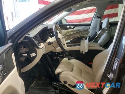 Zdjęcie 7 z 13 samochodu: 2021 VOLVO XC60 T5 INSCRIPTION VIN:YV4102RL7M1728232 - miniatura