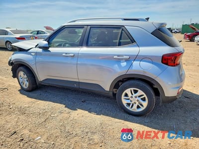 Drugie zdjęcie samochodu z przodu: 2020 HYUNDAI VENUE SEL VIN:KMHRC8A30LU025415 - miniatura