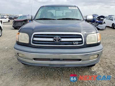 Piąte zdjęcie samochodu w środku: 2000 TOYOTA TUNDRA SR5 VIN:5TBRT3418YS051461 - miniatura