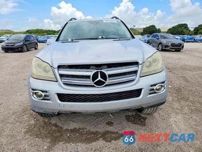 Piąte zdjęcie samochodu w środku: 2008 MERCEDES-BENZ GL 320 CDI VIN:4JGBF22E58A395242 - miniatura