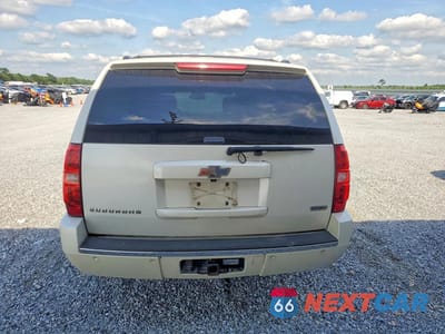 Zdjęcie 6 z 13 samochodu: 2011 CHEVROLET SUBURBAN C1500 LTZ VIN:1GNSCKE06BR357046 - miniatura