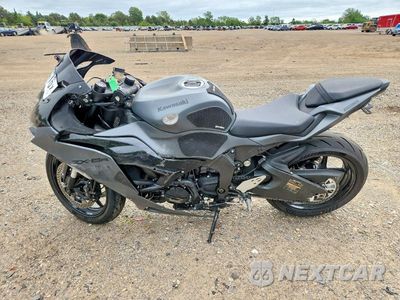 Trzecie zdjęcie samochodu z tyłu: 2025 KAWASAKI ZX636 K VIN:JKBZXJK10SA011288 - miniatura