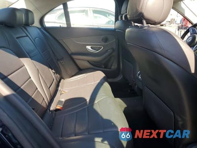 Zdjęcie 10 z 13 samochodu: 2019 MERCEDES-BENZ C 300 VIN:55SWF8DB8KU302240 - miniatura