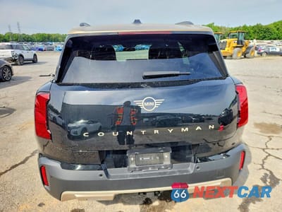 Zdjęcie 6 z 13 samochodu: 2025 MINI COUNTRYMAN S ALL4 VIN:WMZ23GA01S7R44259 - miniatura