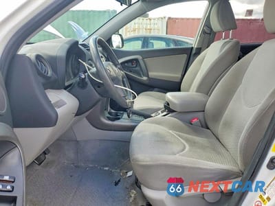 Zdjęcie 7 z 12 samochodu: 2012 TOYOTA RAV4 BASE VIN:JTMZF4DVXCD032194 - miniatura
