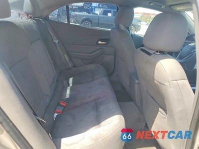 Zdjęcie 10 z 12 samochodu: 2015 CHEVROLET MALIBU LS VIN:1G11A5SL0FF325672 - miniatura