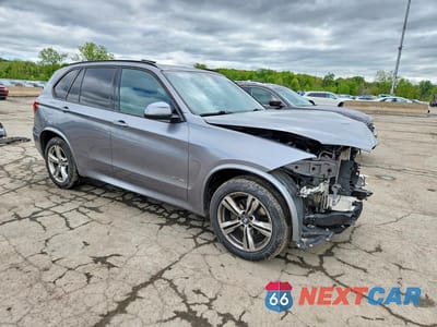 Czwarte zdjęcie samochodu z boku: 2017 BMW X5 XDRIVE35I VIN:5UXKR0C39H0V81559 - miniatura