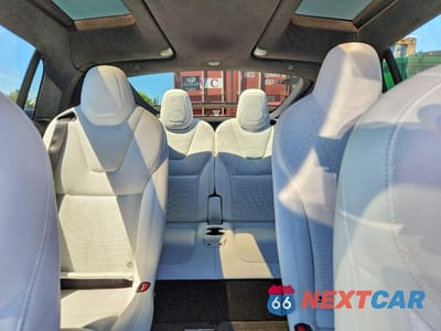 Zdjęcie 10 z 14 samochodu: 2023 TESLA MODEL X VIN:7SAXCBE59PF376085 - miniatura