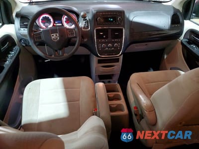 Zdjęcie 8 z 13 samochodu: 2011 DODGE GRAND CARAVAN MAINSTREET VIN:2D4RN3DG5BR663318 - miniatura