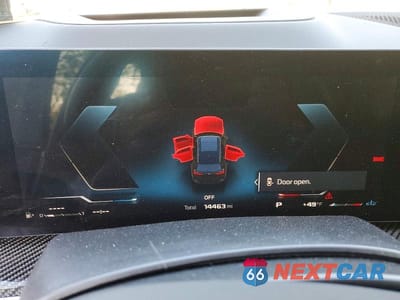 Zdjęcie 9 z 13 samochodu: 2025 BMW X5 M60I VIN:5UX33EU00S9Z20803 - miniatura