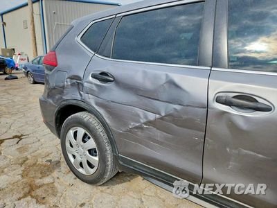 Zdjęcie 9 z 10 samochodu: 2017 NISSAN ROGUE S VIN:KNMAT2MV1HP519316 - miniatura