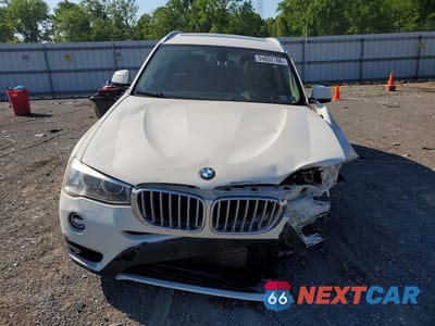 Piąte zdjęcie samochodu w środku: 2015 BMW X3 XDRIVE28I VIN:5UXWX9C58F0D49824 - miniatura