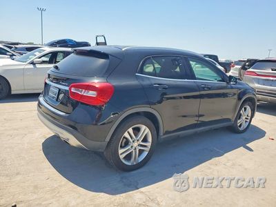 Trzecie zdjęcie samochodu z tyłu: 2016 MERCEDES-BENZ GLA 250 4MATIC VIN:WDCTG4GB8GJ203207 - miniatura