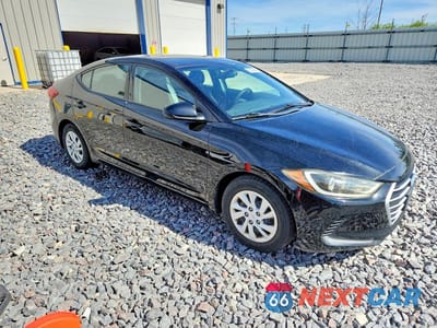 Czwarte zdjęcie samochodu z boku: 2018 HYUNDAI ELANTRA SE VIN:5NPD74LF5JH316096 - miniatura
