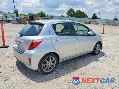 Trzecie zdjęcie samochodu z tyłu: 2014 TOYOTA YARIS 3D VIN:JTDKTUD31ED593024 - miniatura
