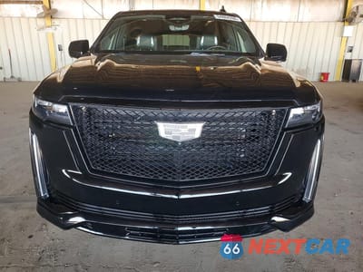 Piąte zdjęcie samochodu w środku: 2023 CADILLAC ESCALADE SPORT PLATINUM VIN:1GYS4GKL0PR271105 - miniatura