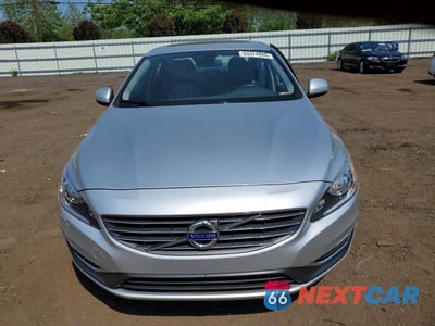 Piąte zdjęcie samochodu w środku: 2014 VOLVO S60 T5 VIN:YV1612FH0E1280546 - miniatura