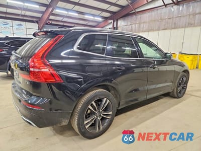 Trzecie zdjęcie samochodu z tyłu: 2019 VOLVO XC60 T6 MOMENTUM VIN:LYVA22RK7KB231028 - miniatura
