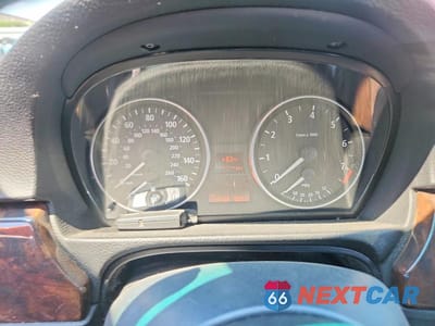 Zdjęcie 9 z 12 samochodu: 2006 BMW 325 XI VIN:WBAVD135X6KV12429 - miniatura
