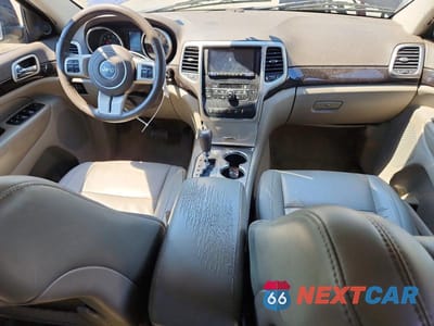 Zdjęcie 8 z 13 samochodu: 2011 JEEP GRAND CHEROKEE LAREDO VIN:1J4RR4GG2BC570374 - miniatura
