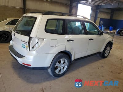 Trzecie zdjęcie samochodu z tyłu: 2010 SUBARU FORESTER XS VIN:JF2SH6BC2AH766084 - miniatura
